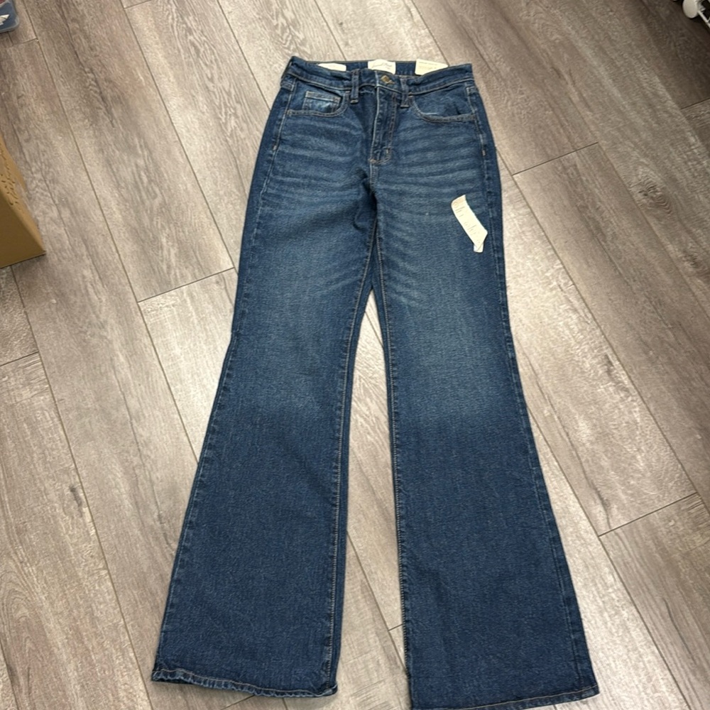 Universal Thread Goods Co. high rise flare blue jeans stretch size 2 regularnew